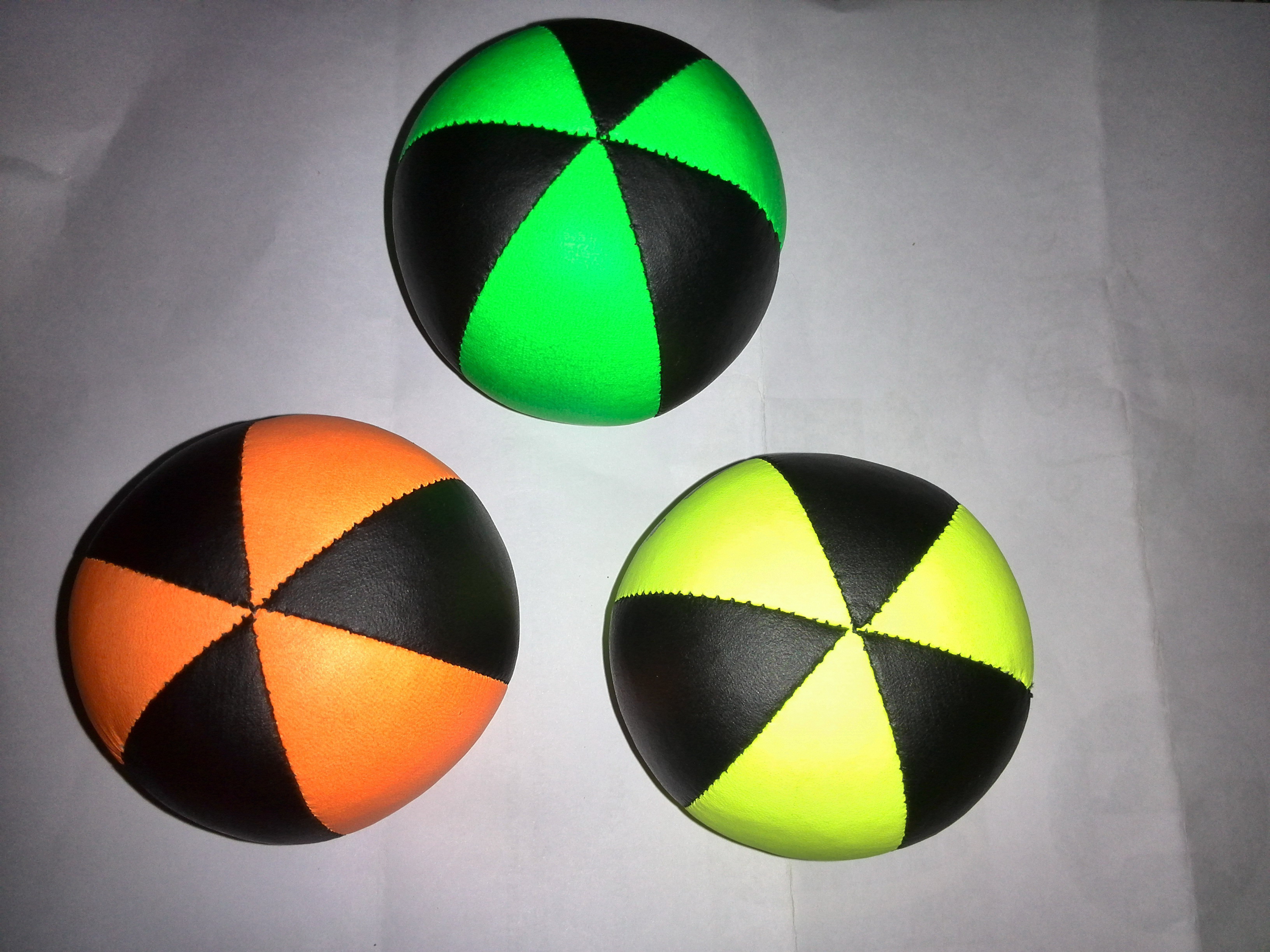 JUGGLING BALL
